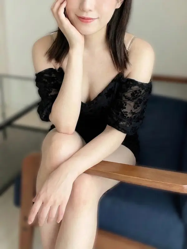 星野(ほしの)さんのプロフィール|新大阪・十三 完全個室マンション型メンズエステ|結-YUI-ミセス邸