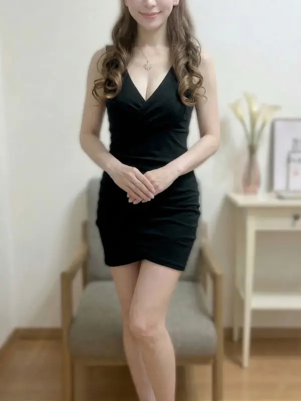 西野(にしの)さんのプロフィール｜新大阪・十三 完全個室マンション型メンズエステ｜結-YUI-ミセス邸