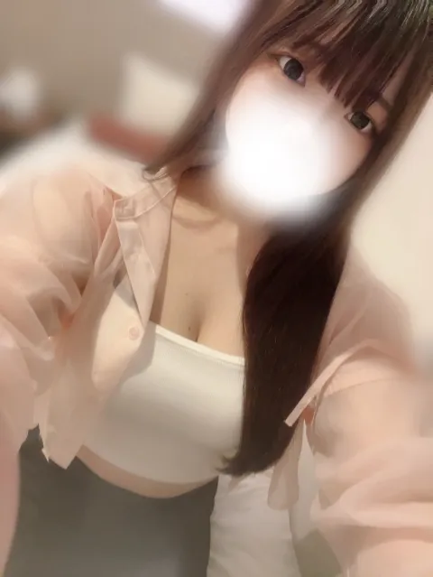 伊織ゆのんさんのプロフィール|大阪・メンズエステ|with(ウィズ)