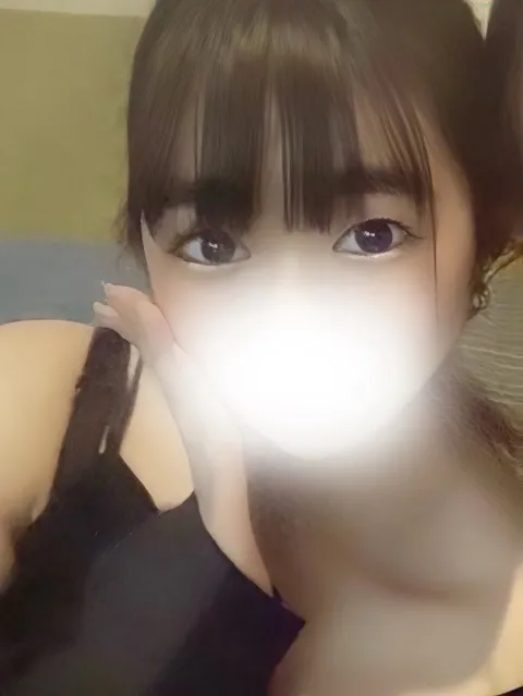 成瀬もかさんのプロフィール|大阪・メンズエステ|with(ウィズ)