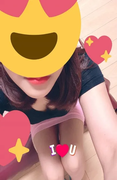 千歳烏山・経堂・祖師ヶ谷大蔵のメンズエステ｜ウイニングヘブン | 夏美りお のプロフィール | 千歳烏山・経堂・祖師ヶ谷大蔵エリア対応｜完全個室メンズエステ【ウイニングヘブン】