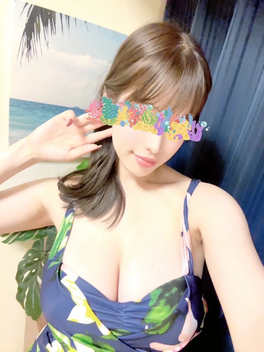 葉月 りお【Gカップハーフ美女♡】プロフィール|麻布十番/六本木 メンズエステ『Spa Lanikai-スパ ラニカイ-』