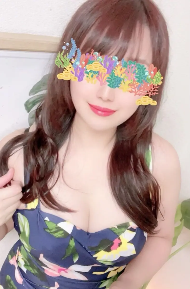 筒井 まほ【Ecup美Body】プロフィール|麻布十番/六本木 メンズエステ『Spa Lanikai-スパ ラニカイ-』