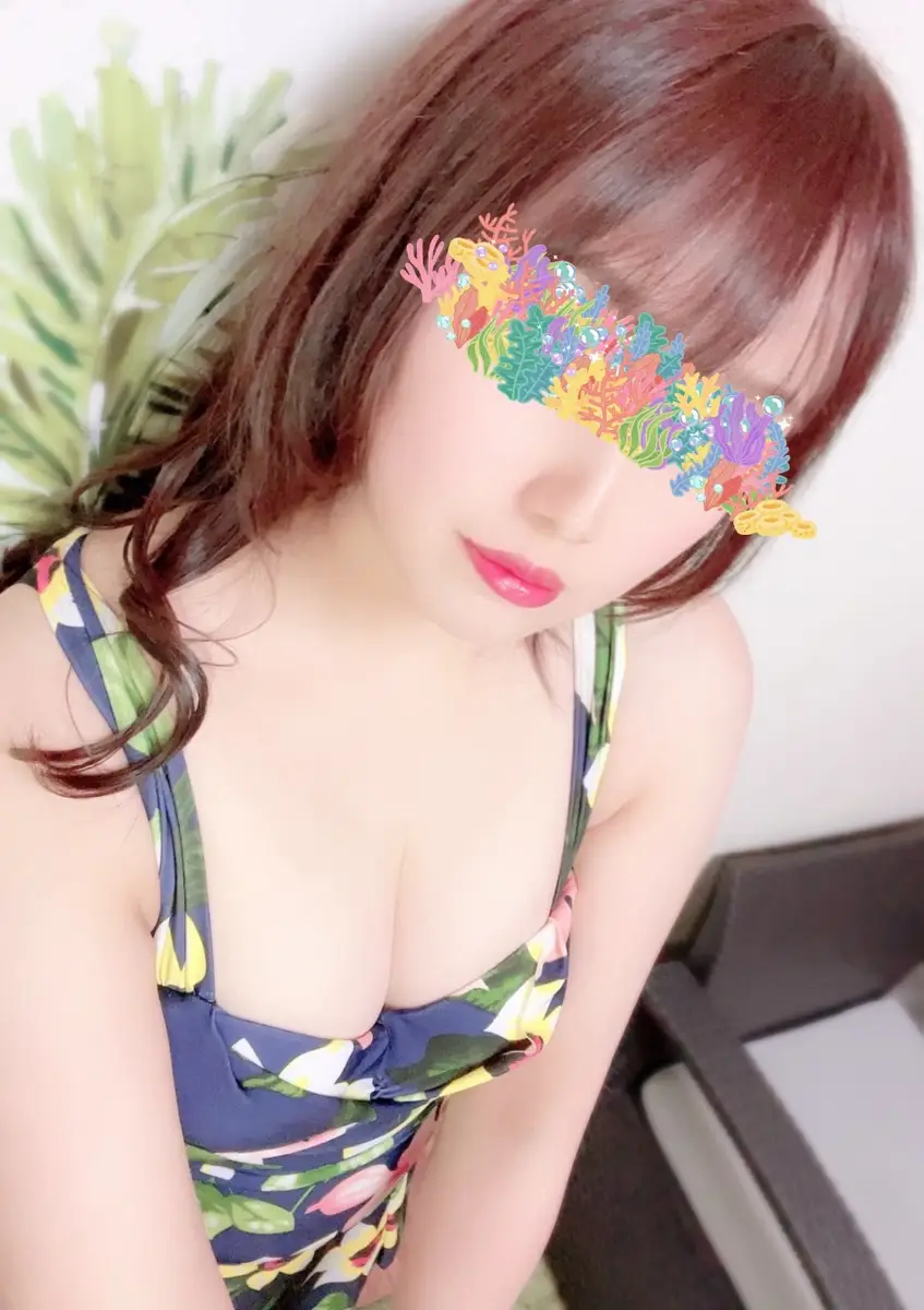 筒井 まほ【Ecup美Body】プロフィール|麻布十番/六本木 メンズエステ『Spa Lanikai-スパ ラニカイ-』