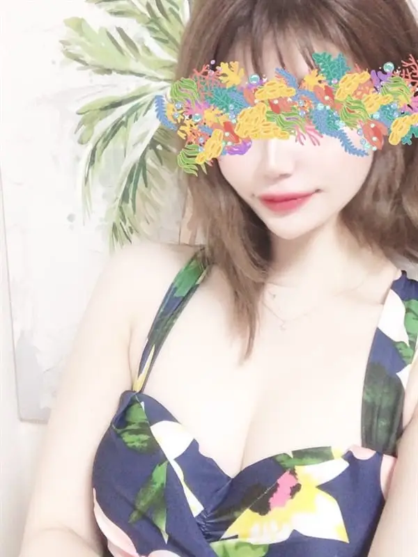 桜宮 そら 【EカップOL】プロフィール|麻布十番/六本木 メンズエステ『Spa Lanikai-スパ ラニカイ-』
