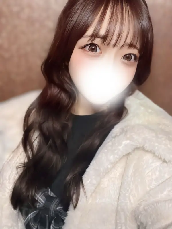 汐華ひなみさんのプロフィール｜大泉学園駅 メンズエステ｜ホワイトルーム