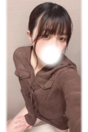 秋山ゆいな