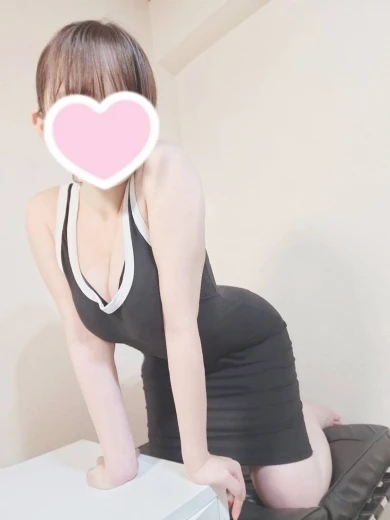 船橋 メンズエステならAroma Fabric|西船橋で“違いがわかる”人気店 | りさ プロフィール