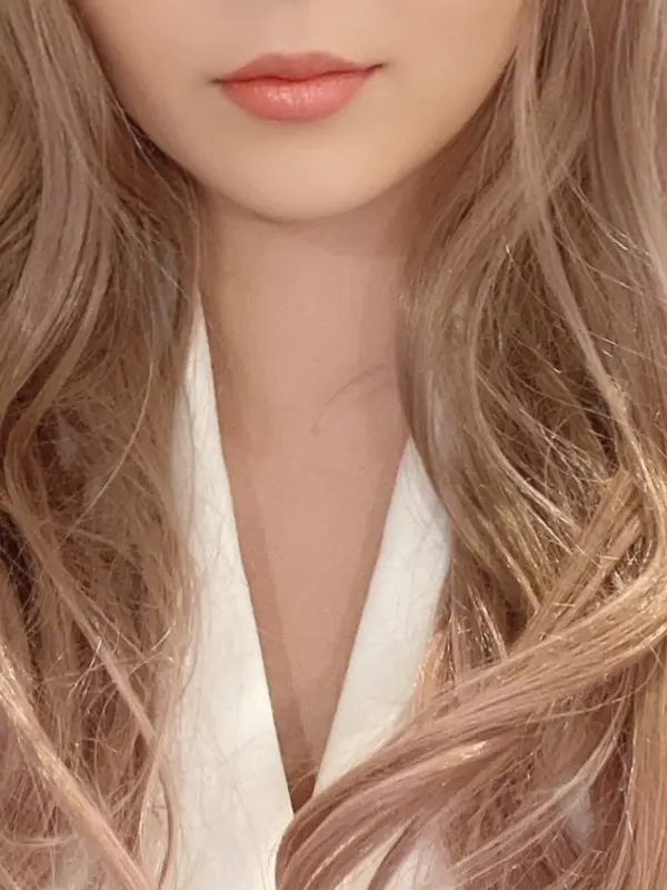 桜井 まや