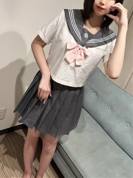 飴玉　メイ｜広島リラクゼーションサロンChouChou -シュシュ- コイン通り店