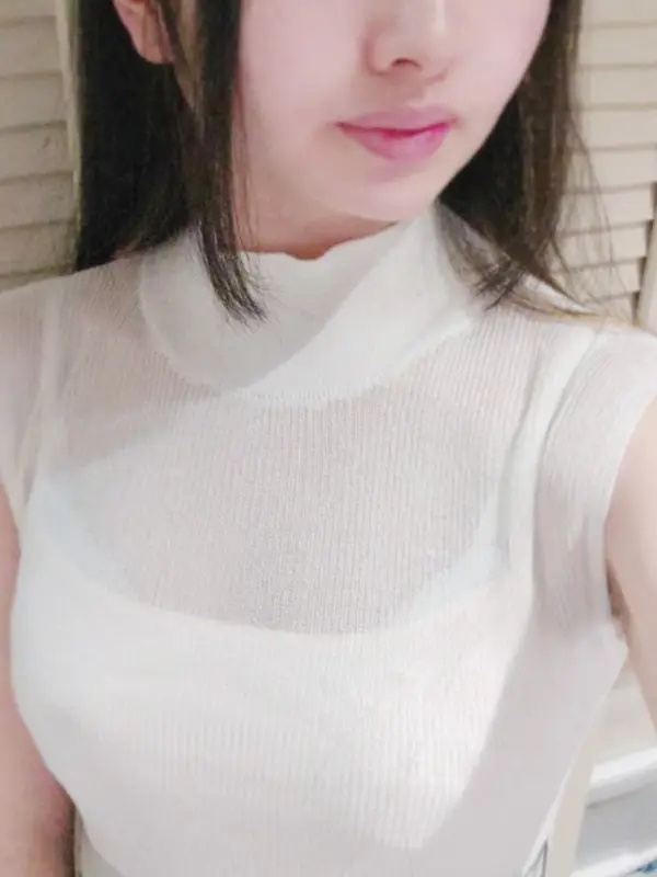 春妃~はるひ~プロフィール|大阪 堺東メンズエステ『Mrs.C'est la vie(ミセスセラヴィ)〜オトナ女子のすべて〜』