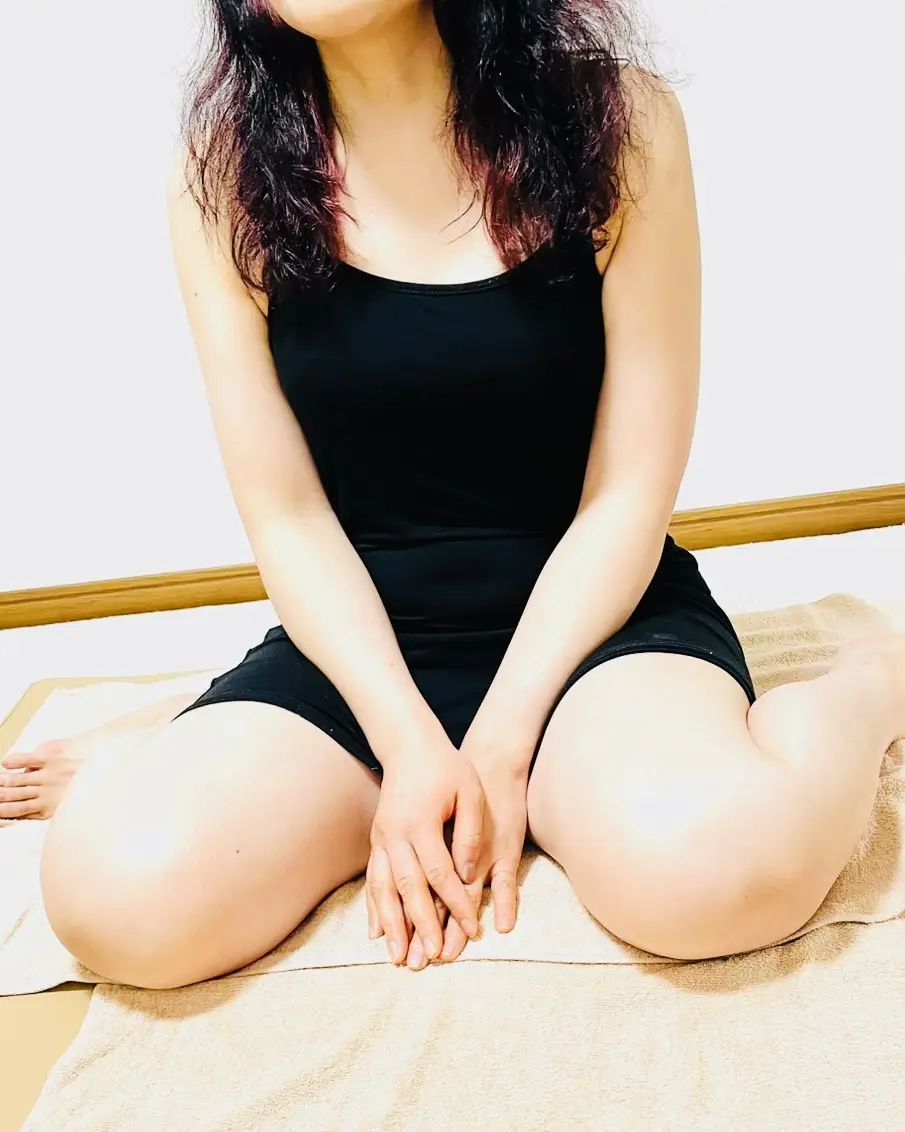 れいこ プロフィール｜東大宮 メンズエステ 『repos（ルポ）』