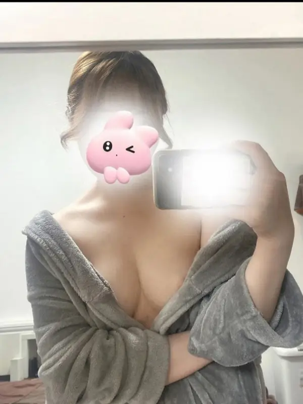 藤城みあさんのプロフィール|北千住 錦糸町 メンズエステ|リベア