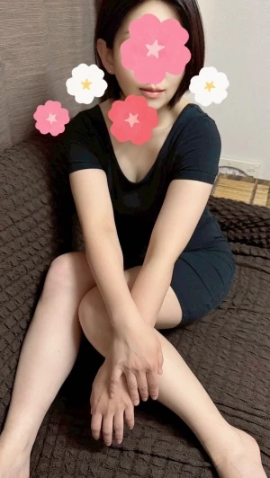 厳しい面接審査を通過した30代40代の美熟女セラピストプロフィール｜蒲田・大森・大井町・武蔵小杉・新丸子・代々木のメンズエステ「ホオズキスパ」