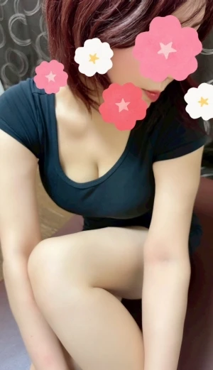 厳しい面接審査を通過した30代40代の美熟女セラピストプロフィール|蒲田・大森・大井町・武蔵小杉・新丸子・代々木のメンズエステ「ホオズキスパ」