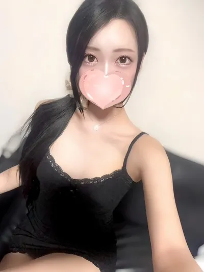 りな【依存注意♡吸い付く白肌】 のプロフィール | Eden | 〜エデン〜