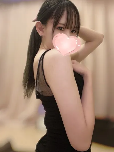 あゆみ【刺激的美女♡濃厚施術】 のプロフィール | Eden | 〜エデン〜