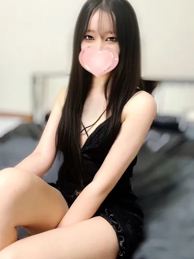 すず【色気溢れるグラビア級美女♡】 のプロフィール | Eden | 〜エデン〜
