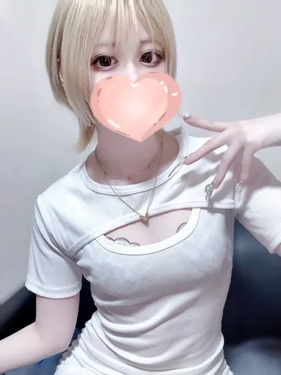めるる【絶対的アイドル♡神スタイル】 のプロフィール | Eden | 〜エデン〜
