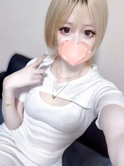 めるる【絶対的アイドル♡神スタイル】 のプロフィール | Eden | 〜エデン〜
