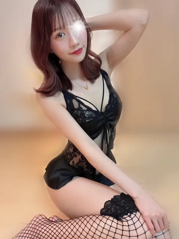 美月めるさんのプロフィール|横浜・関内・海老名メンズエステ |THE BLANC(ブラン)