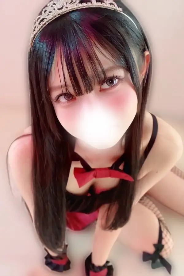 初音 めいのプロフィール|町田 メンズエステ Tiara『ティアラ』