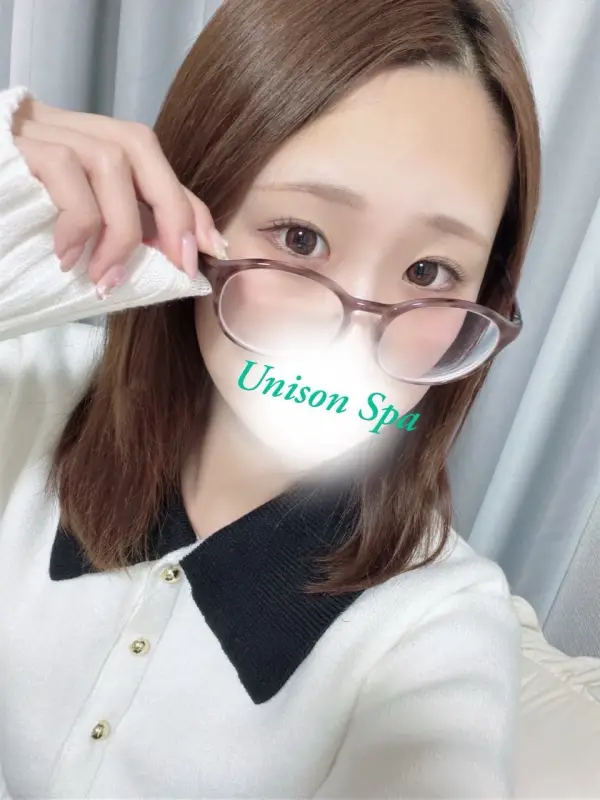 春田 ももかさんのプロフィール|調布・千歳烏山・橋本・相模原 メンズエステ|Unison Spa(ユニゾンスパ)