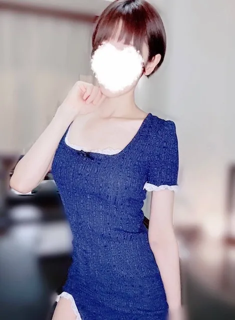 セラピスト「蓮田さん」のプロフィール 立川/八王子/国分寺/徒歩3~6分 Luxe Aroma(ラグゼアロマ) 都心に負けない濃密な施術を