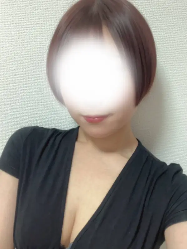 藤井 ゆりさんのプロフィール|吉祥寺 メンズエステ|Mrs,pa 〜ミセスパ〜