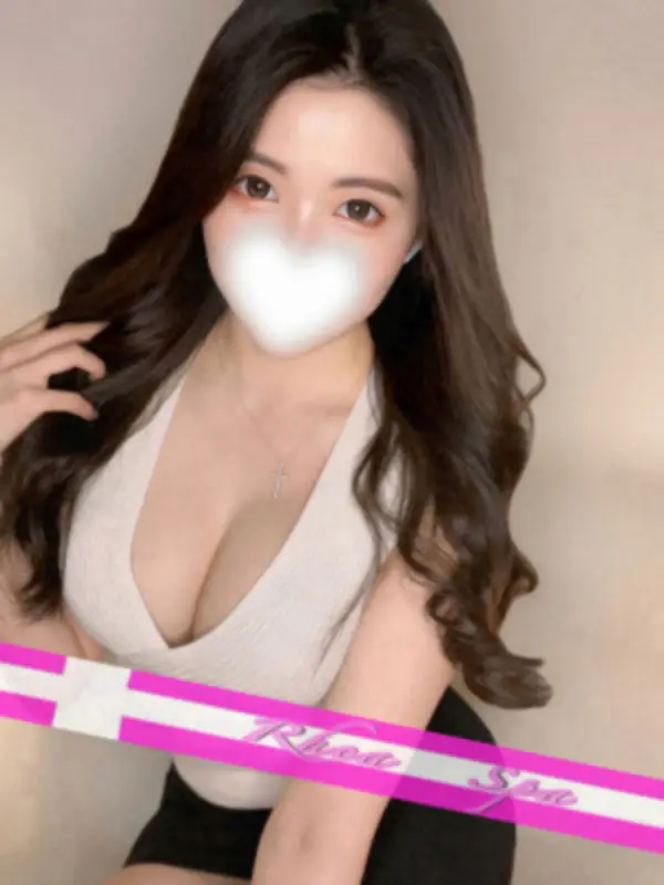 橘ひなたさんのプロフィール｜東京 メンズエステ｜RHEA SPA（レアスパ）