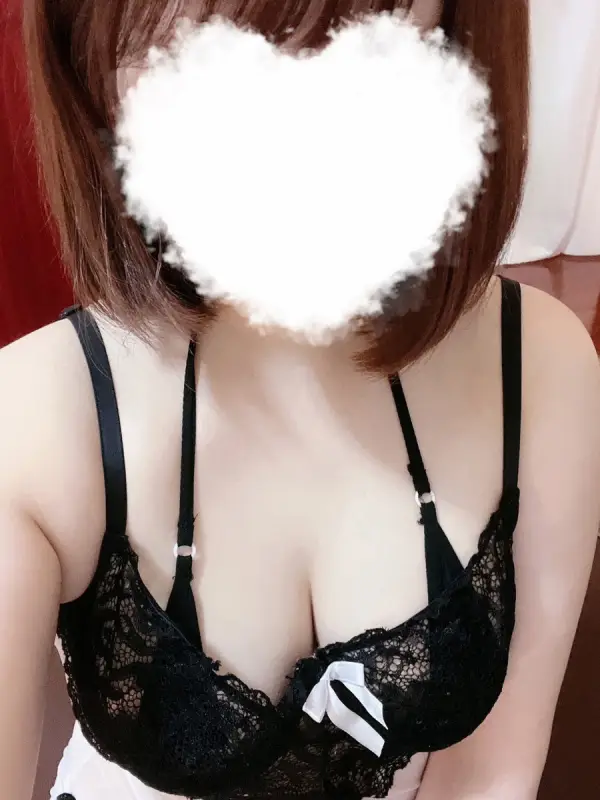 水城るみさんのプロフィール｜赤羽・秋葉原・大井町・池袋・新宿・立川・錦糸町メンズエステ｜むちむちお姉さん