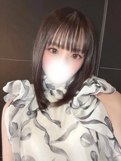 秋葉原のメンズエステなら『AROMA CROWN-アロマクラウン-』 | SS級もも プロフィール