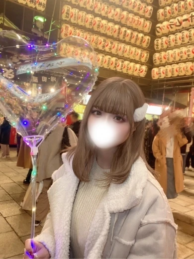 秋葉原のメンズエステなら『AROMA CROWN-アロマクラウン-』 | SS級ももちゃん プロフィール