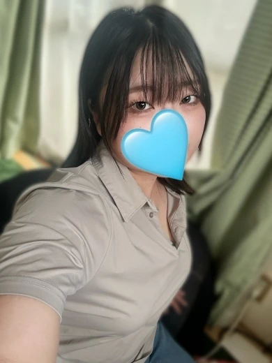 秋葉原のメンズエステなら『AROMA CROWN-アロマクラウン-』 | SS級美女いおり プロフィール