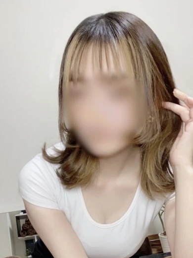 秋葉原のメンズエステなら『AROMA CROWN-アロマクラウン-』 | 灰谷るい プロフィール