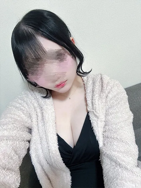 桃田　さなさんのプロフィール｜赤羽・メンズエステ｜Lux moment（ラグモーメント）