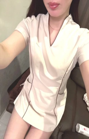 岩本さんのプロフィール|【HEADSPA TOKYO〜ヘッドスパトウキョウ】