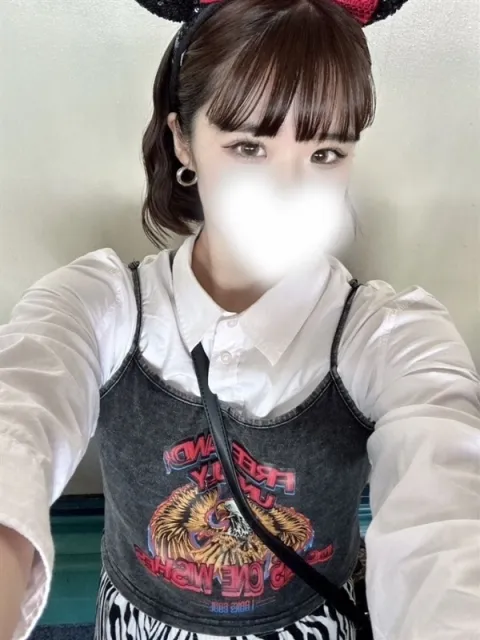 結城じゅなさんのプロフィール|池袋メンズエステ|Smile