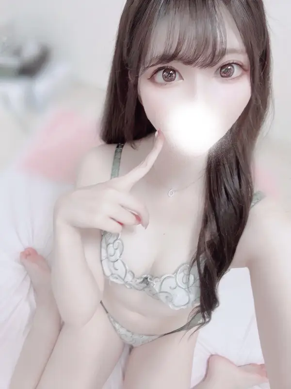 如月　ゆあさんのプロフィール｜横須賀中央駅からすぐ！　メンズエステ｜横須賀 ブラッドオレンジ