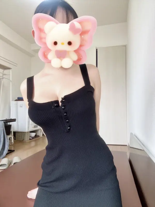 氷川 もえさんのプロフィール｜横須賀中央駅からすぐ！　メンズエステ｜横須賀 ブラッドオレンジ