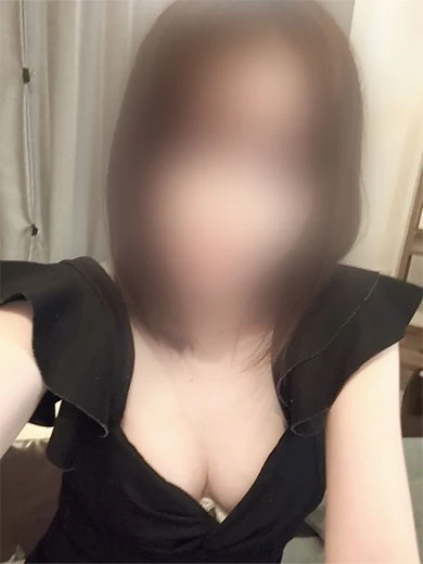 新人みちる