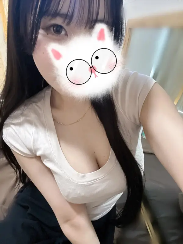 白浜りのさんのプロフィール|メンズエステ ラグタイム秋葉原