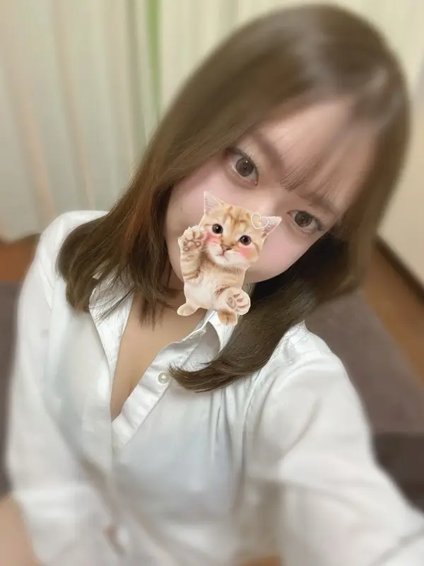 花井なぎさんのプロフィール｜メンズエステ ラグタイム秋葉原