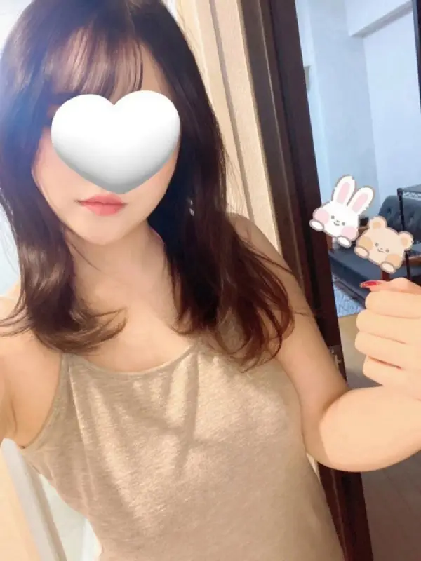 月島ここさんのプロフィール|アロマ ニックス
