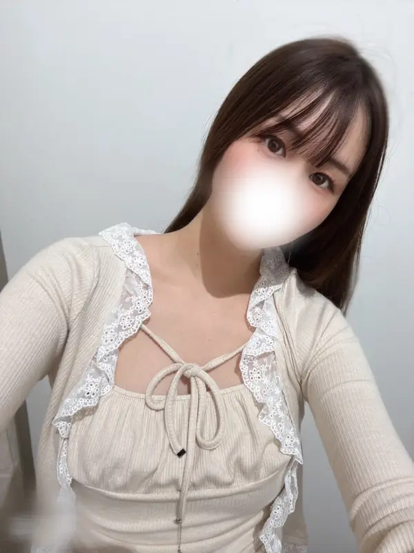 花宮 みいなさんのプロフィール|青葉台・鷺沼・たまプラーザ・あざみ野・センター北 メンズエステ|AUDIENCE(オーディエンス)