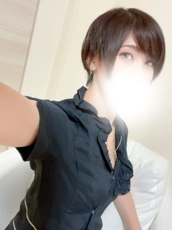 渚かいりさんのプロフィール|メンズエステ ラグタイム秋葉原