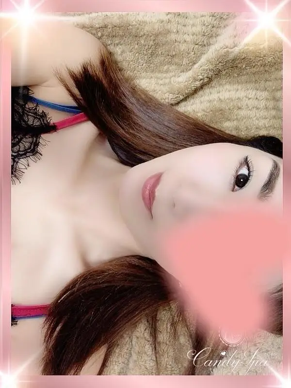 成澤 玲奈 Reina