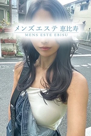 愛澤もなみ