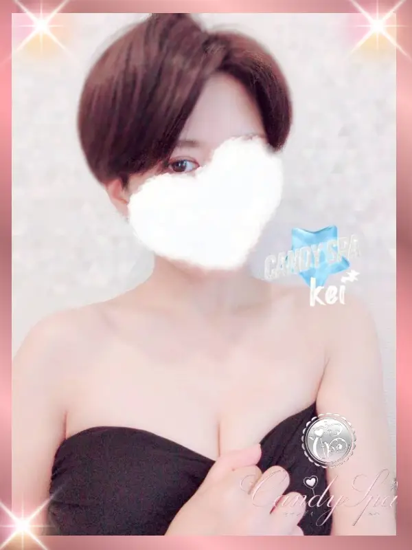 三吉 けい Kei