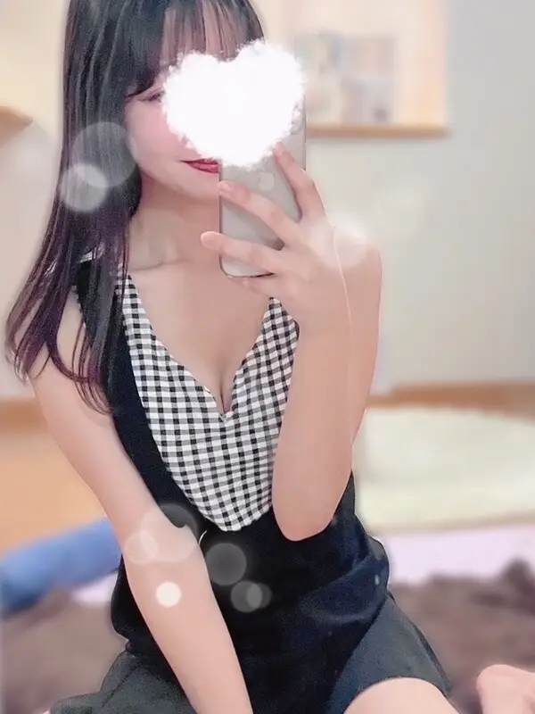 あいりプロフィール|佐賀市 メンズエステ『Lapin - ラパン -』